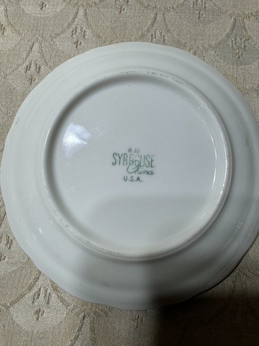 8.JJ Syracuse USA China Plate - 5.25 Inches Diameter - Picture 7 of 8
