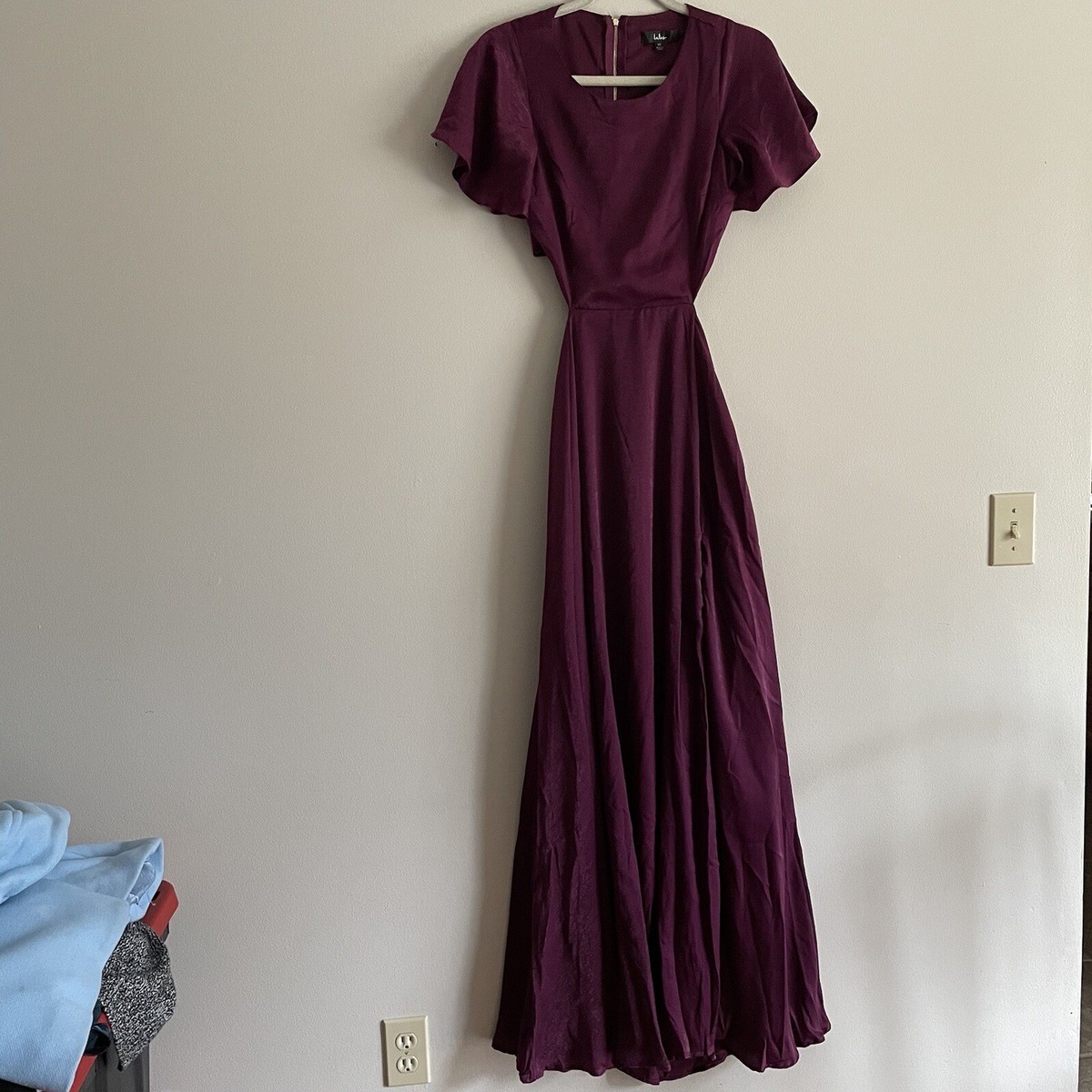 Lulus Women XS Burgundy Satin Flutter Sleeves Garden Bliss Cutout Maxi Dress  NWT | eBay