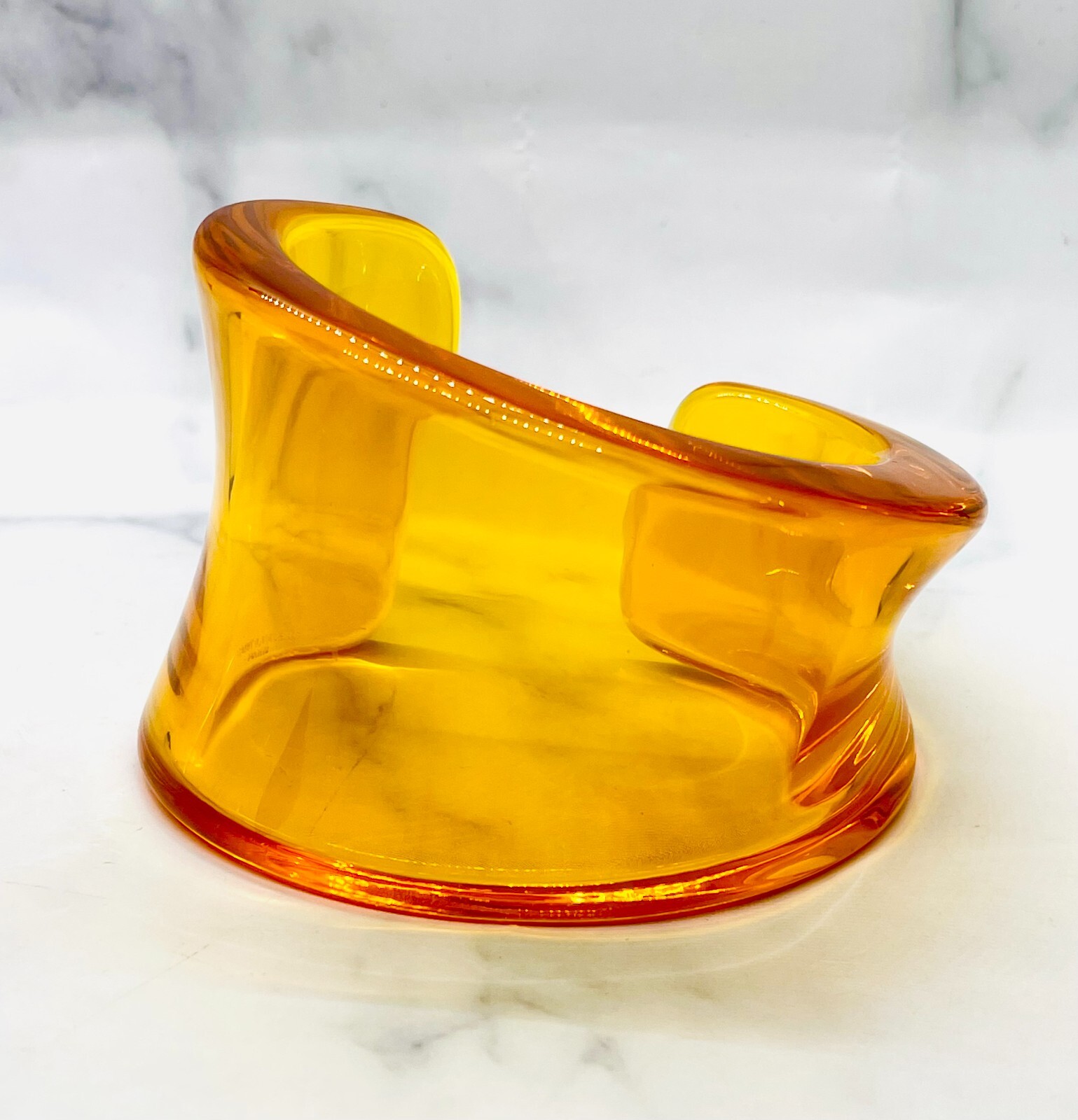 Auth YVES SAINT LAURENT Amber Resin Cuff Bracelet - Pre owned / LS5491