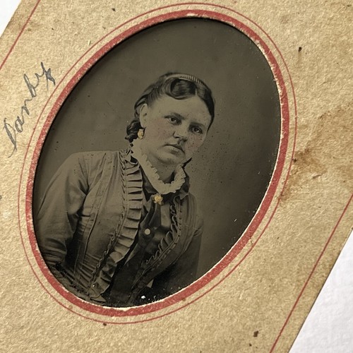 Antique Tintype Photograph Beautiful Young Affluent Woman ID Maggie Darby - Picture 6 of 9