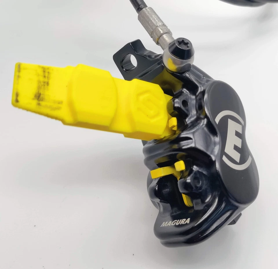 Piston Cleaning Tool - Magura MT5 & MT7 - Pad Spreader Wedge - By Steezy Printz — 第 3/4 张图片