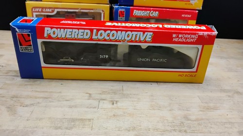 HO Scale Life-Like Iron Horse 0-4-0 Loco & Tender 3179 Union Pacific 3 Cars MIB - Picture 2 of 13