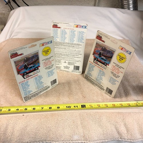 LOT OF 3 VINTAGE RACING CHAMPIONS NASCAR STOCK CARS - Picture 11 of 11