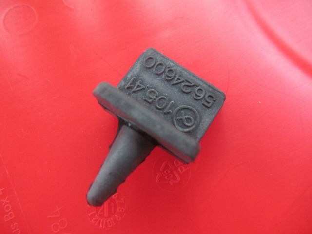Original Alfa Romeo Type 105 Rubber 105415624600 New Original Alfa Romeo Type 105 Rubber 105415624600 New