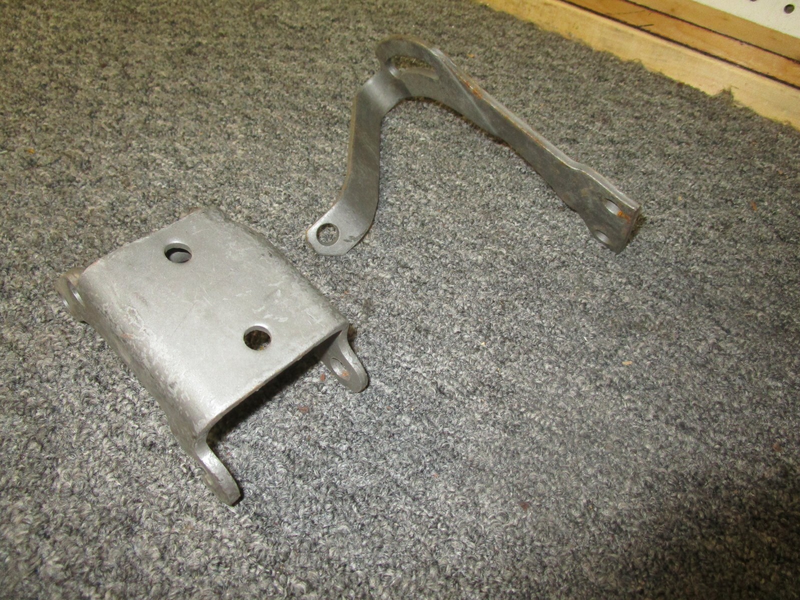 63/82 corvette power steering pump mount kit FM NICE! 64 65 66 67 68 69