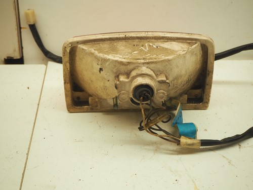 SUZUKI GSX750 ES GR72A ACHTERLICHT REAR TAIL LIGHT 35710-31330 - Picture 3 of 6
