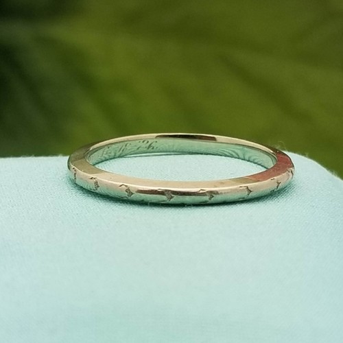 Vintage 18K White Gold Etched Wedding Band-1920s-Dated 12/18/26-1.7mm Wide - Picture 7 of 10