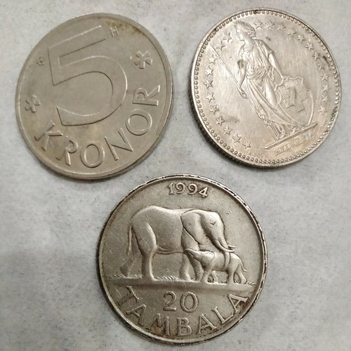 Three Coins 20 Tambala 1994 & 2 Fr 1985 & 5 Kronor 2004 World Coins  - Picture 1 of 2