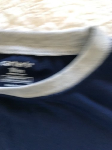 Carters 18 Meses Niño Camiseta Azul Marino T-Rex Dinosaurio En Gafas de Sol - Imagen 2 de 4