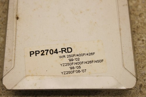Tapones de motor Outlaw Yamaha YZ250F YZ450F PP2704-RD 7958 B7 - Imagen 2 de 2