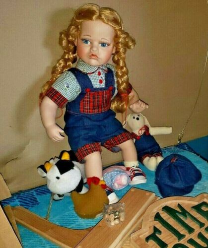 Mad Pouty Face Porzellan Puppe mit Auszeit Bank & Spielzeug ABC Vertrieb selten - Bild 2 von 12