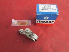 NOS MOPAR Ignition Breaker Points Fits Most 62-68 Compact Models 2098244