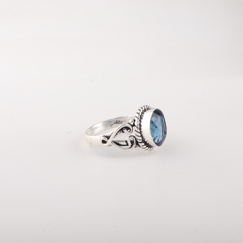 London Blue Topaz Gemstone 925 Sterling Silver Jewelry Handmade Engagement Ring - Picture 5 of 8