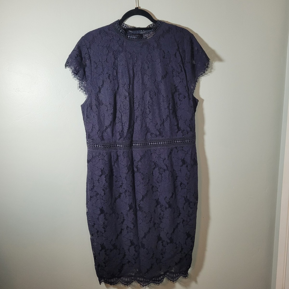 H and top m navy dress