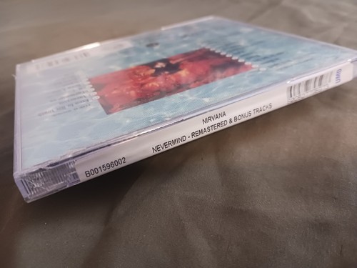 NIRVANA - Nevermind (Remastered 9 Bonus B-Side Tracks Target Exclusive) CD *NEU* - Bild 4 von 5