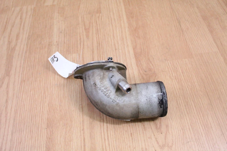 Yamaha Waverunner XL700 2000 salida de escape Foto 3 de 4