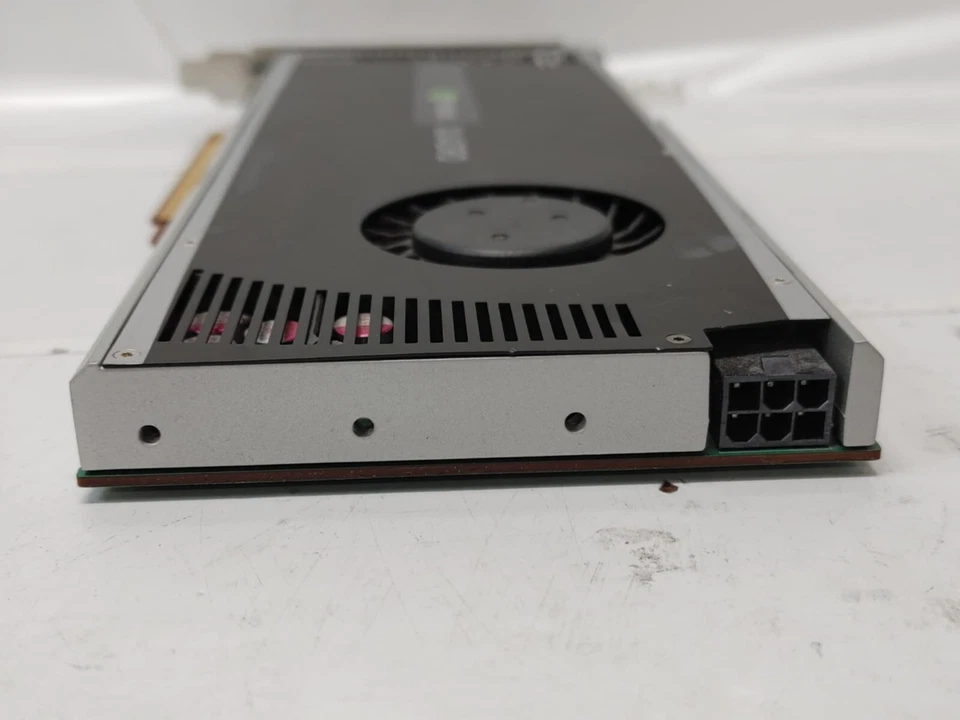 DELL 38XNM NVIDIA Quadro 4000 2GB GDDR5 256-bit PCI-E 2.0 x16 Video Card - Image 3 of 4