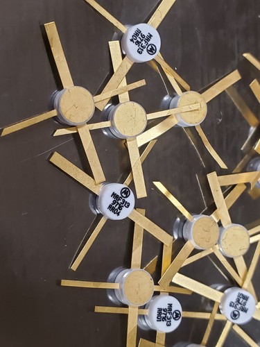 (2 piezas) MRF313 NPN RF Transistor 28V 1W 400mHz 15dB Min POWER Ganancia - Imagen 1 de 2