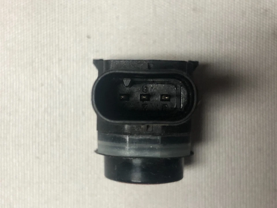 Parachoques trasero Fiat 500 2012-2019 sensor de estacionamiento rojo OEM Foto 4 de 4