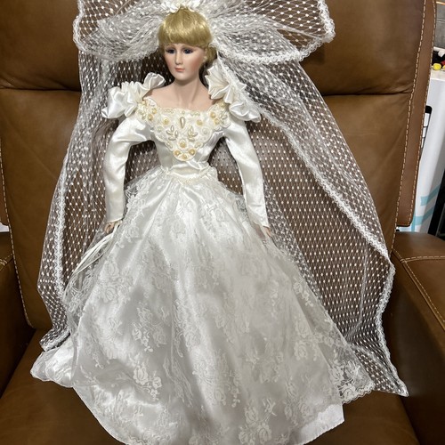 Vtg Princess Diana Porcelain Bride Doll 1992 Brinn’s Towel Limited Ed 745/5000 - Picture 16 of 16