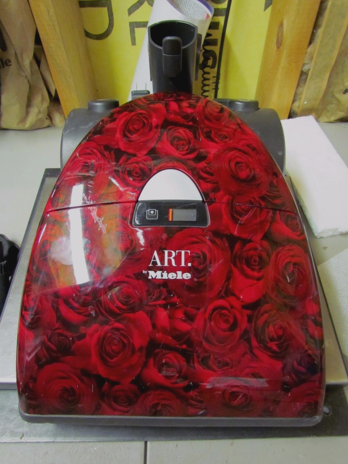 MIELE ART ROSES UPRIGHT VACUUM CLEANER BODY *ONLY* RUNS WELL eBay