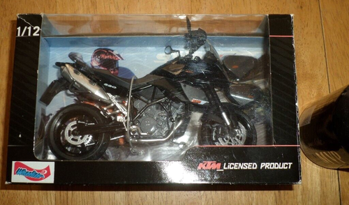 [WHEELIES Brand] KTM 990 SM [SUPERMOTO] Motorcycle Plastic Model Toy, SCALE 1/12 - Picture 5 of 12