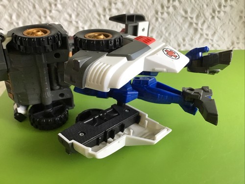 Hasbro Transformers 2002 Armada Max Cons Autobot Red Alert PARTS ONLY - Picture 10 of 11