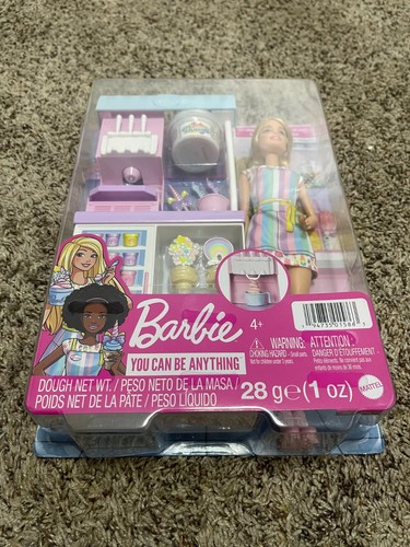 Bambola bionda gelateria BARBIE puoi essere qualsiasi cosa con supporto e accessori NUOVA - Foto 7 di 7