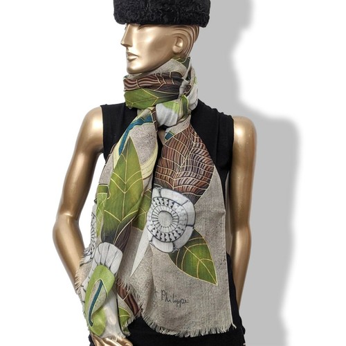 Patek Philippe 2020 Grey/Green Passiflores Woven Cashmere Huge Fringed Stole NEW - Picture 3 of 10