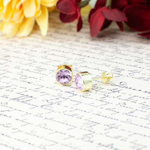 June Birthstone Alexandrite Earrings, Light Purple Crystal, Gold or Silver Studs - Bild 9 von 14