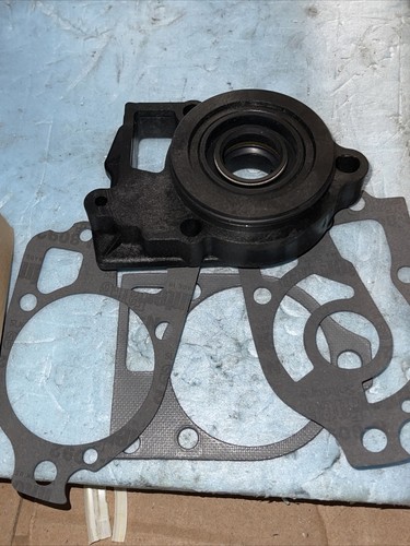 EMP MARINE WATER PUMP BASE ASSEMBLY,REPLACES:MC 46-44292A 3;P/N 46-01844. - Picture 3 of 4