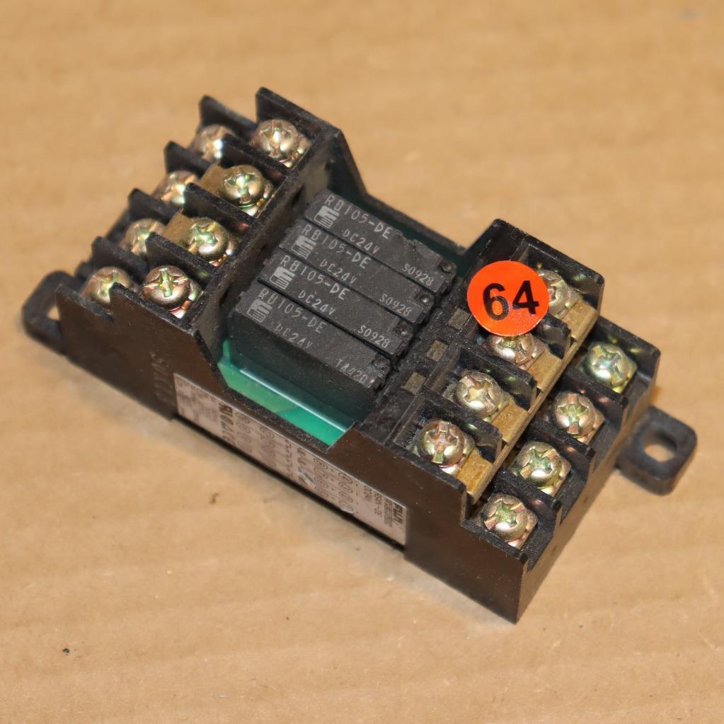 One FUJI Automation Direct RS4N-DE Relay 24V w/4x RB105-DE OG#64