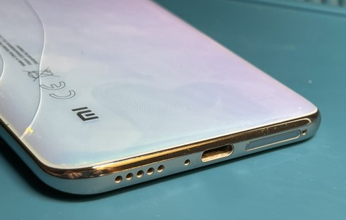 FAULTY XIAOMI MI 10 LITE 5G - WHITE - 64GB - LOCKED - READ BELOW FOR FAULT - Picture 10 of 15