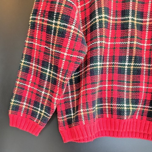 Suéter Pullover Cuello Redondo Tejido Jacquard Rojo a Cuadros Northern Reflections De Colección - Imagen 2 de 6