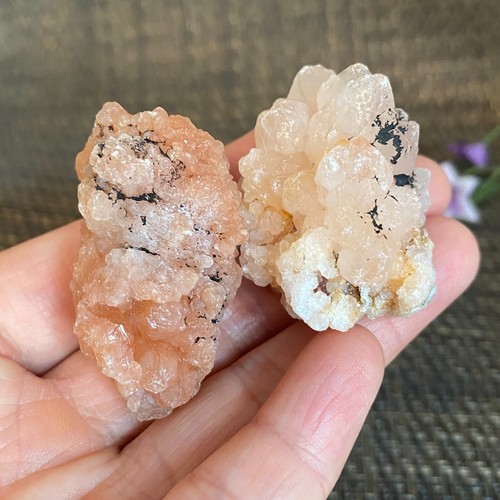 Nueva muestra de mineral de racimo de cristal de calcita natural encontrada / China 71,5 g - Imagen 8 de 11