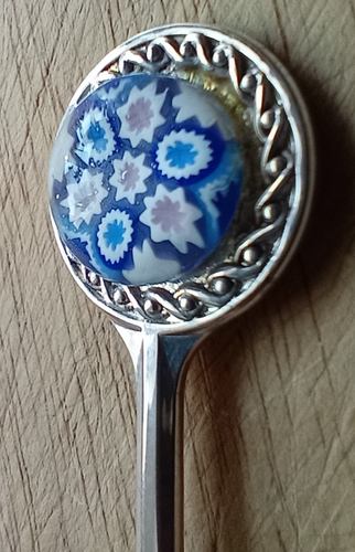Caithness Millefiori Briefbeschwerer Löffel in sehr gutem Zustand. 