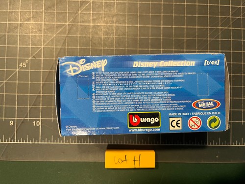 Burago DISNEY 1998 C5 Chevy Corvette Donald Duck Version 1/43 Diecast Car Lot H - Picture 5 of 19