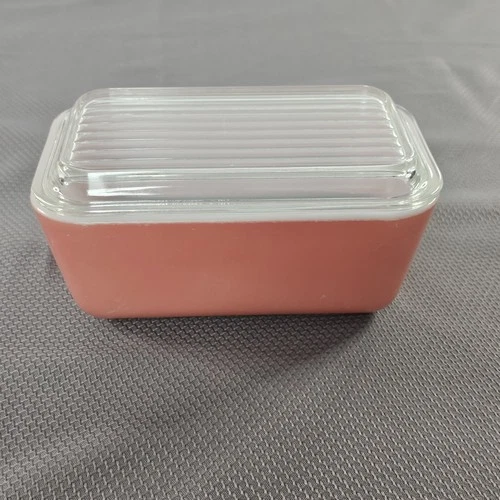 Vintage PYREX 502 Flamingo Pink Refrigerator Dish Milk Glass W/ 502-C Lid READ⬇
