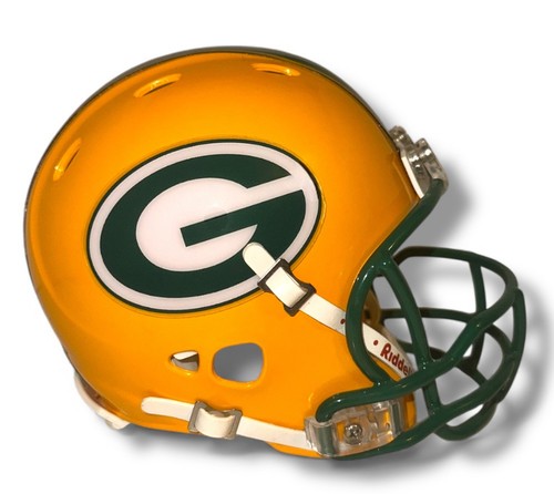 GREEN BAY PACKERS RARE 2002 RIDDELL REVOLUTION FOOTBALL MINI HELMET - Picture 2 of 6