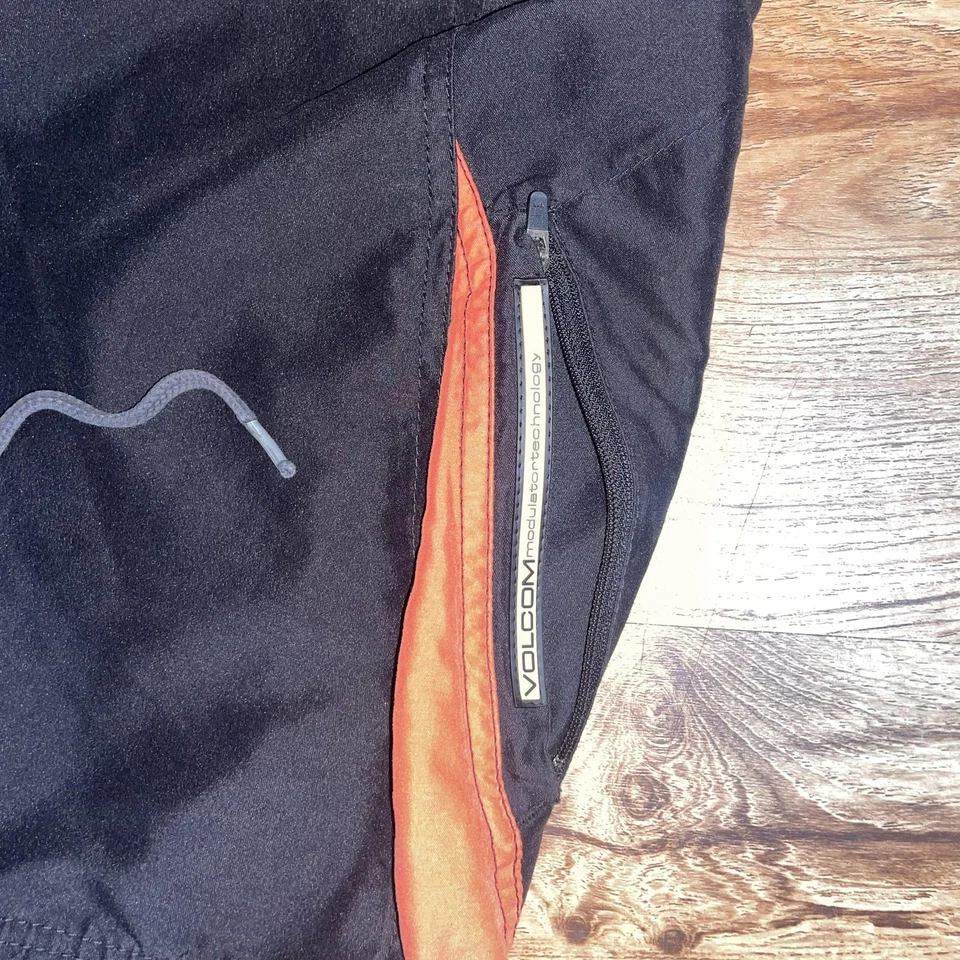 Bañador Volcom Board Shorts Para Hombre Grande Negro Naranja Tecnología Moduladora Foto 2 de 4