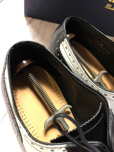 Loake Sloane schwarz & weiß UK Herren Größe 10 Kalbsleder Goodyear Ledersohle - Bild 8 von 16