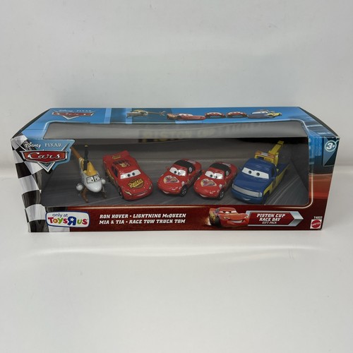 Disney Pixar Cars Piston Cup Race Day Lightning McQueen Mia Tia Tow Tom 5er Pack