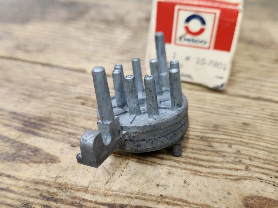 Válvula interruptor de vacío de 8 puertos calentador de aire acondicionado Chevy Buick Olds 1975 nuevo de Lote Antiguo 15-7801 9345580 Foto 4 de 4