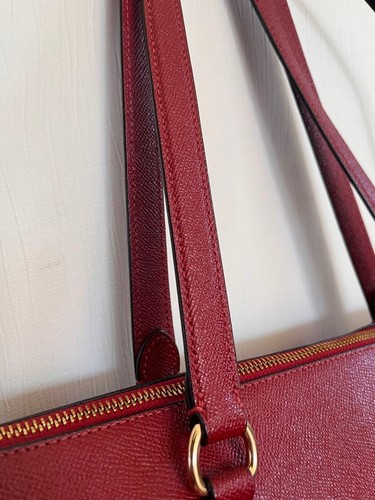 Borsa COACH rossa in ecopelle con tasca frontale con cerniera usata - Foto 9 di 12