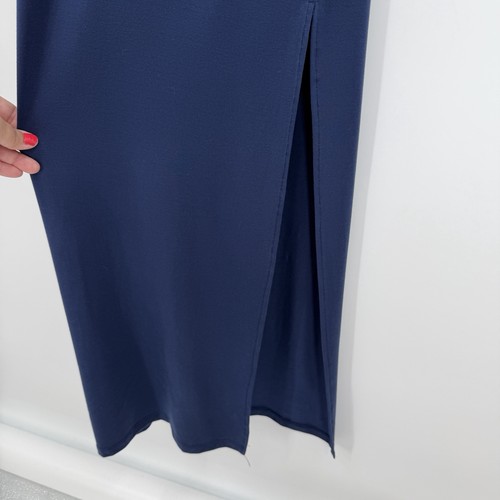 Maxi Vestido Sin Mangas Quince Azul Marino Tencel Jersey Talla M Para Mujer Abertura Lateral - Imagen 4 de 8