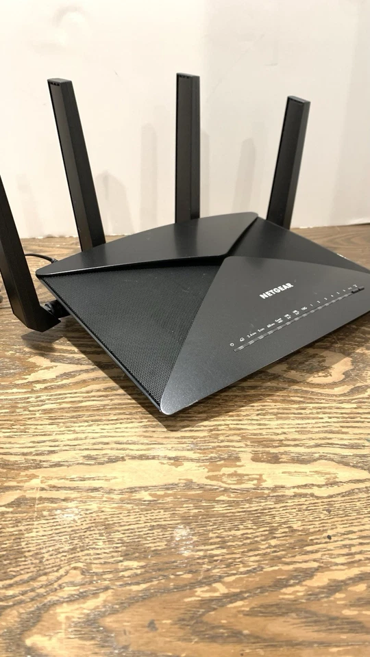 NETGEAR Nighthawk X10 Smart WiFi Router (R9000) - AD7200 - Image 2 of 4