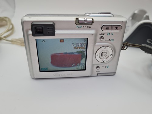 Fotocamera digitale compatta Casio Exilim ex-z3 - Foto 3 di 18