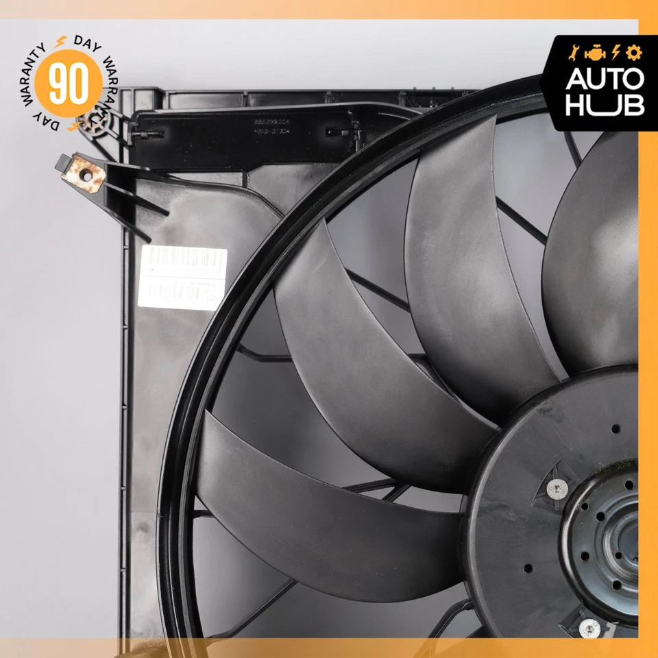 Conjunto de ventilador de refrigeración del motor Mercedes W164 ML63 R63 AMG M156 1645000393 OEM Foto 3 de 4