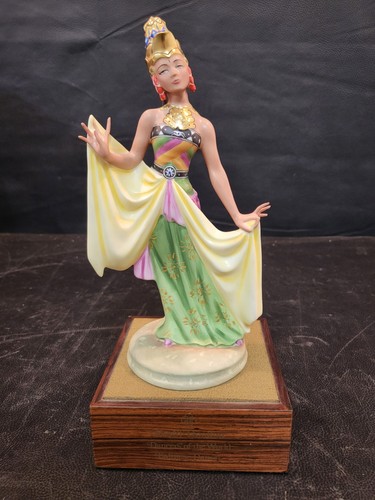 Royal Doulton Dancers Of The World Balinese Dancer HN2808 Lmt. Ed. # 31/750 1982 - Bild 2 von 13