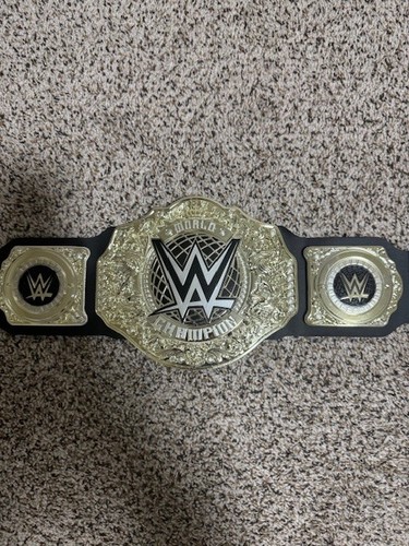 RIC FLAIR SIGNED AUTO WWE WRESTLING WORLD CHAMPION BELT BAS BGS AUTOGRAPHED E - Picture 3 of 5